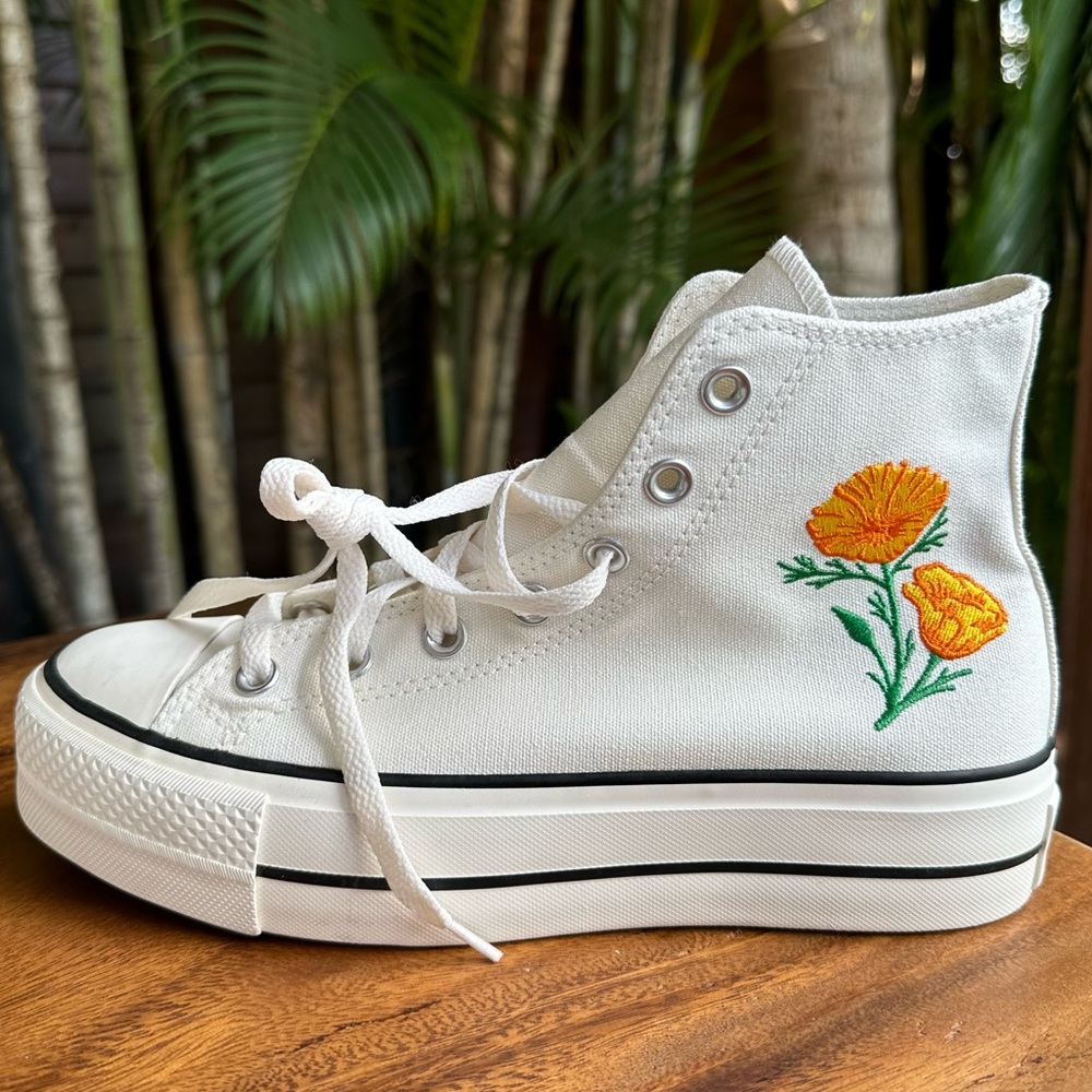 Converse Floral Flower Embroidered Lift Platform White Women’s Size 8